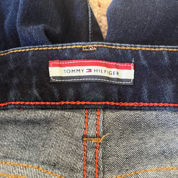 Tommy Hilfiger Crop Dark Wash Jeans - Picture 3 of 4
